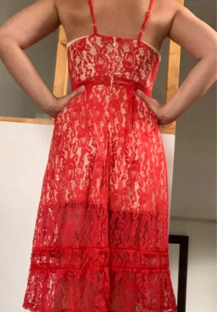 Robe longue rouge dentelle sexy - photo numéro 2
