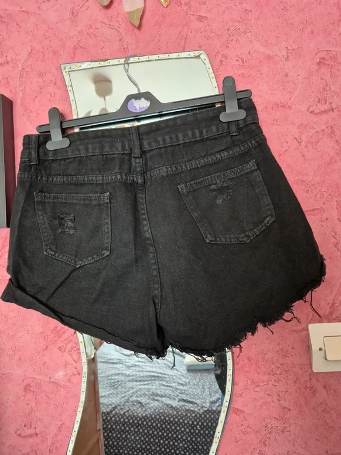 Short - photo numéro 2