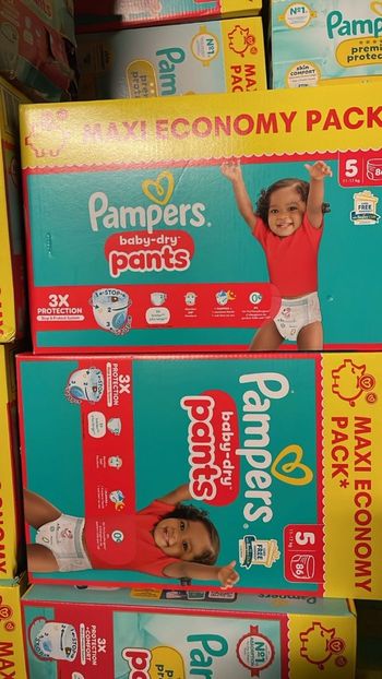 Lot pampers pants taille 5