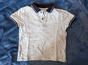 T shirt type polo 4 ans Gémo très bon état