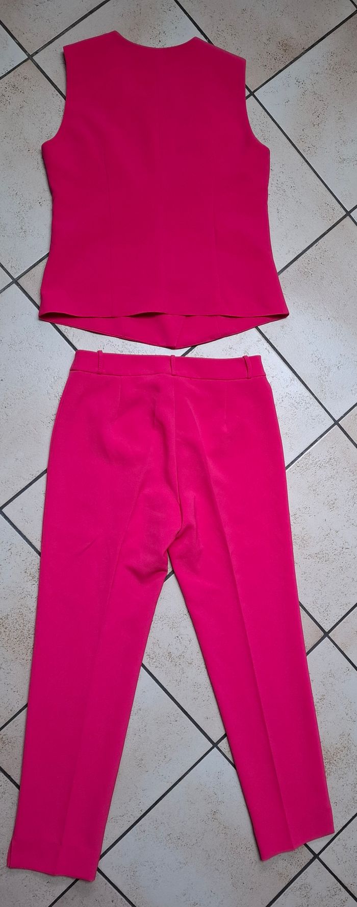 Bel ensemble pantalon gilet hippocampe 38 fuschia - photo numéro 3