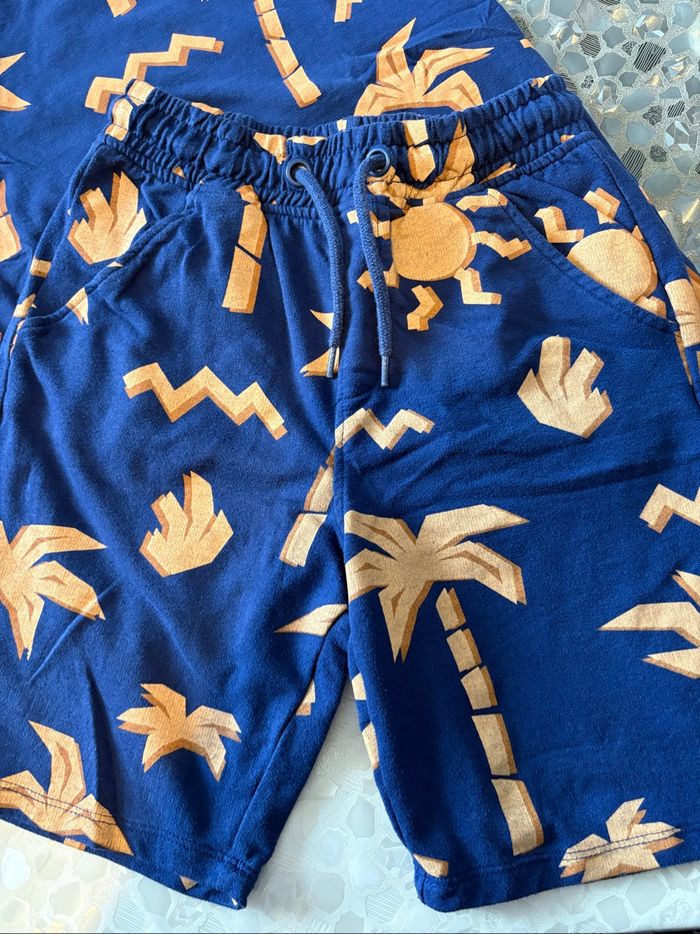 Ensemble teeshirt et short - photo numéro 2