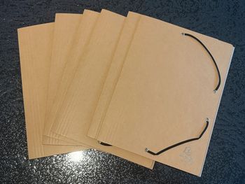 Lot de 6 pochettes cartonnées marron