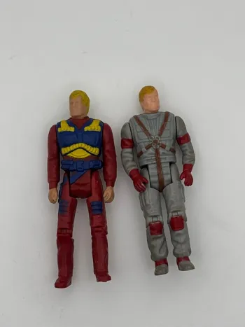 Lot de 2 figurines M.A.S.K. Vintage Kenner – Matt Trakker « Thunderhawk" & Matt Trakker "Dolphin"