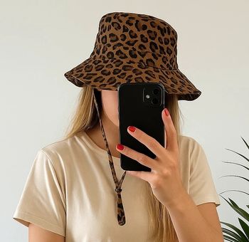 Chapeau bob imprimé léopard ajustable (neuf)