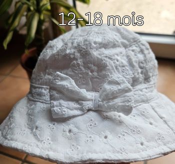 Joli chapeau 12-18 mois