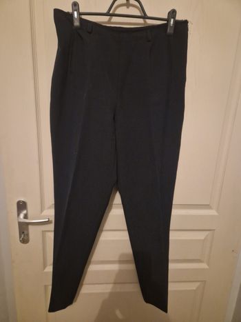 Pantalon femme T44 noire
