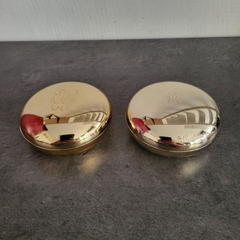 Lot de 2 boites dorées Les Voilettes de Guerlain