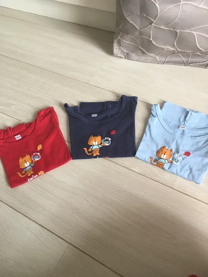 Lot 3 débardeurs 18 mois - photo numéro 2