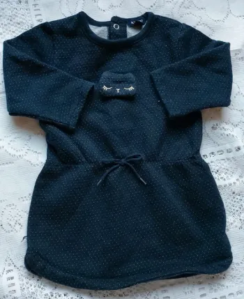 Tunique bleue marine - chic et tendance, Kiabi en très bon état, taille 6 mois