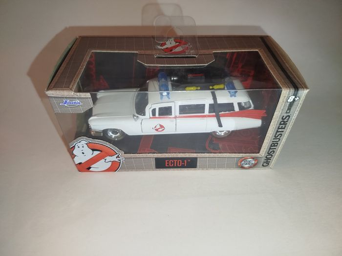 Jada Toy SOS Fantômes Ecto-1       1/48