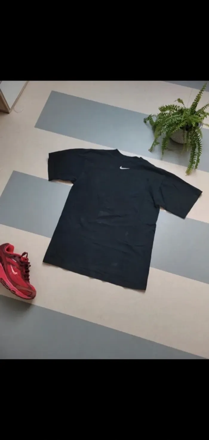 Tee shirt nike vintage noir et rouge bordeaux M - photo numéro 5