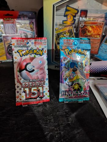 Booster pokémon 151 et Ev9 Japonais.