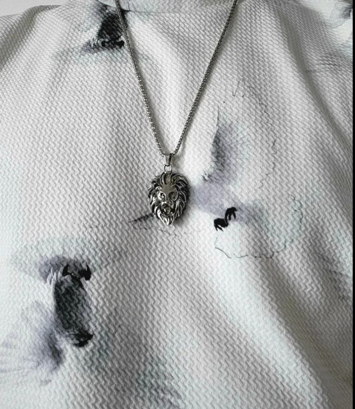 Collier tête de lion argenté – bijou symbole de force et courage – pendentif homme style guerrier - photo numéro 2