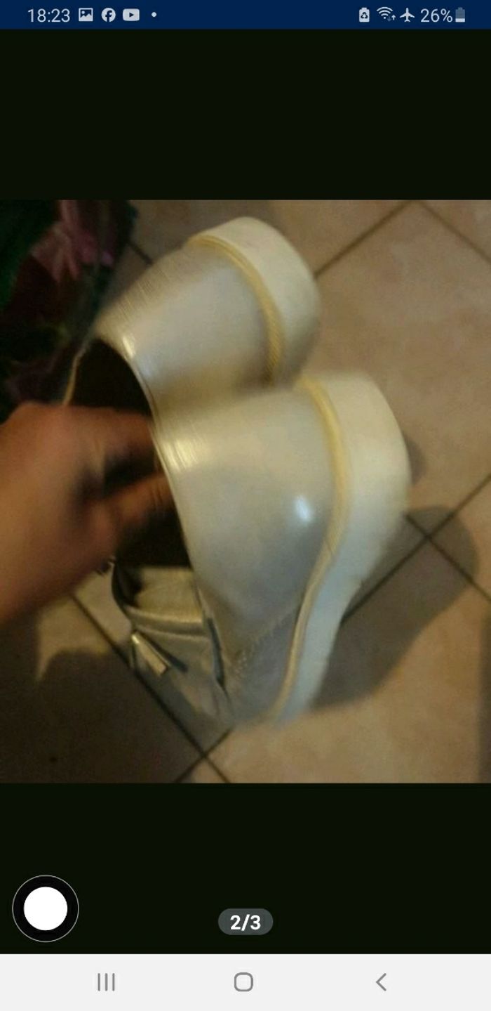 Chaussure 34 - photo numéro 2