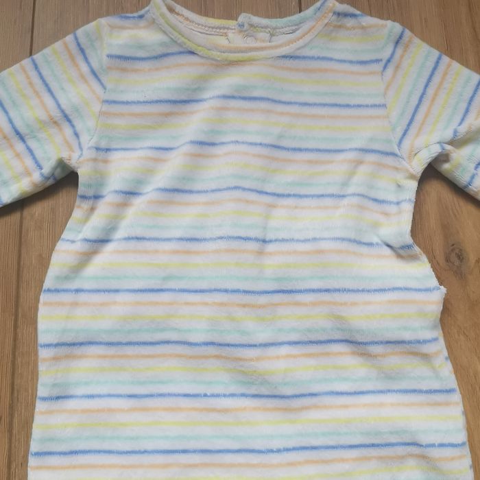 Pyjama 6 mois - photo numéro 2