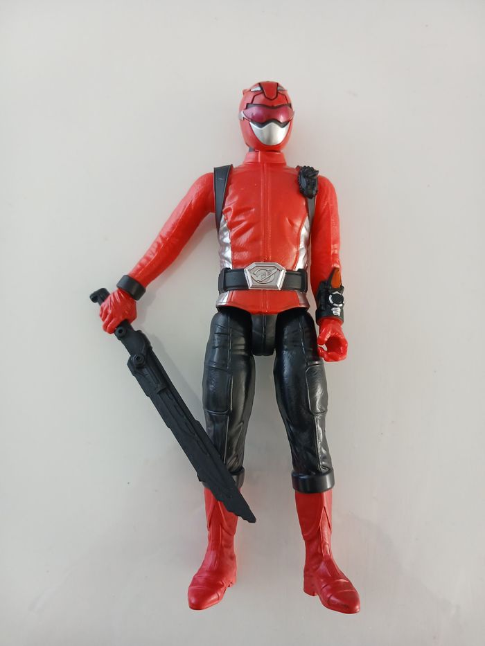 Figurine Power Rangers Beast Morphers - Ranger Rouge (Hasbro) - 30 cm - photo numéro 1