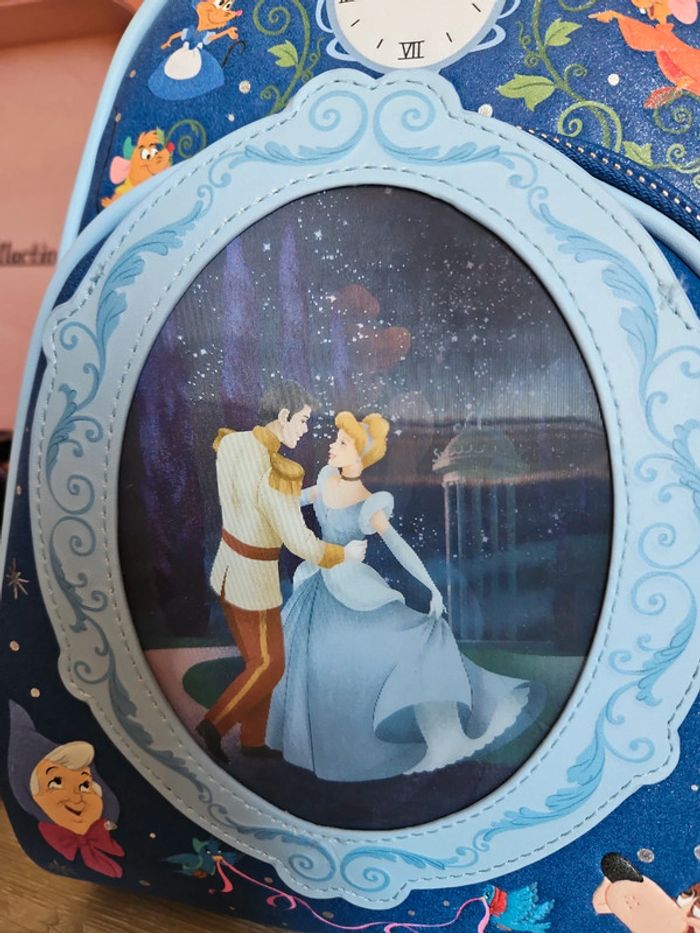 Loungefly Cendrillon <3 - photo numéro 2