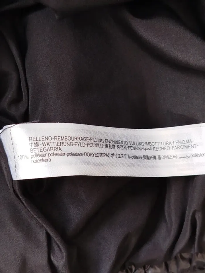 Doudoune courte noire Zara taille 36 - photo numéro 4