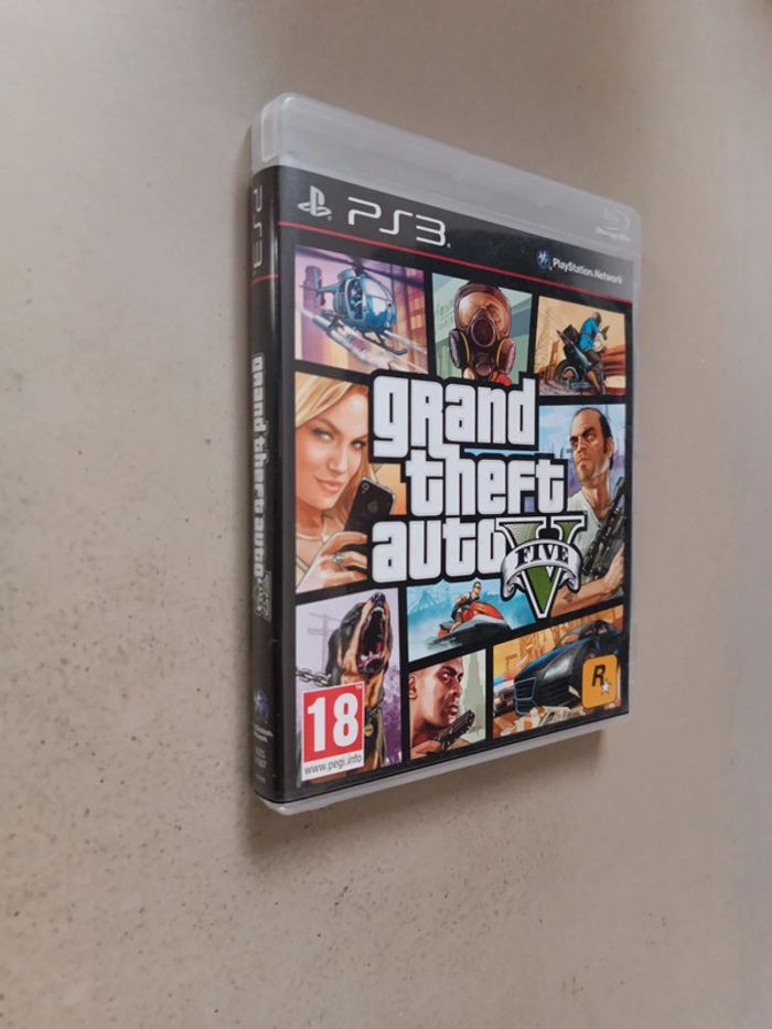 Jeu PS3 - gta 5 - photo numéro 3
