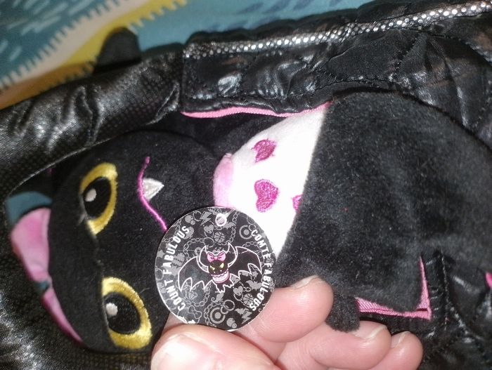 Sac cercueil et peluche Monster High neuf - photo numéro 3
