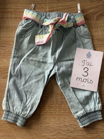 Pantalon jean ceinture arc en ciel ZEEMAN t.3m