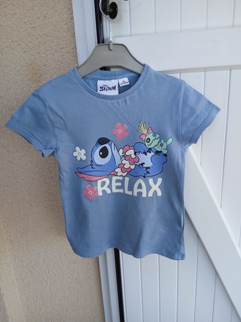 Tee-shirt filles stitch 6 ans (114/123 cms )