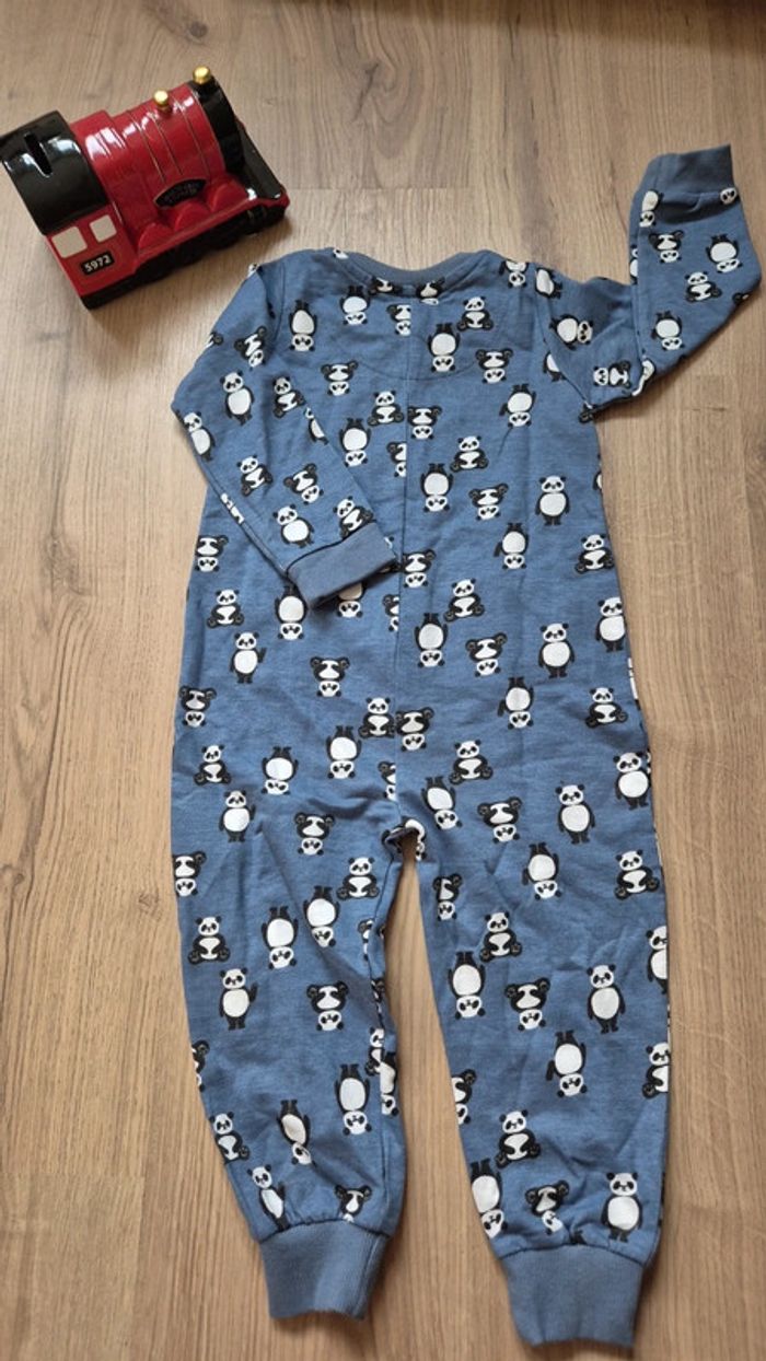 Pyjama Baby 23 mois - photo numéro 3