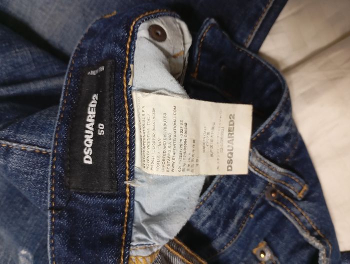 Lot de 2 jeans dsquared en très bon état - photo numéro 7