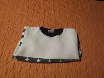 Pull taille 24 mois garçon