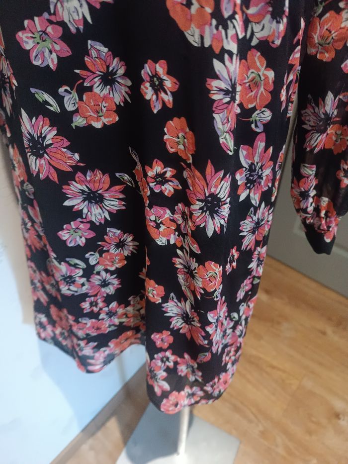 Robe femme t 38 - photo numéro 5