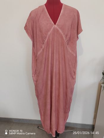 Robe fluide et légère 