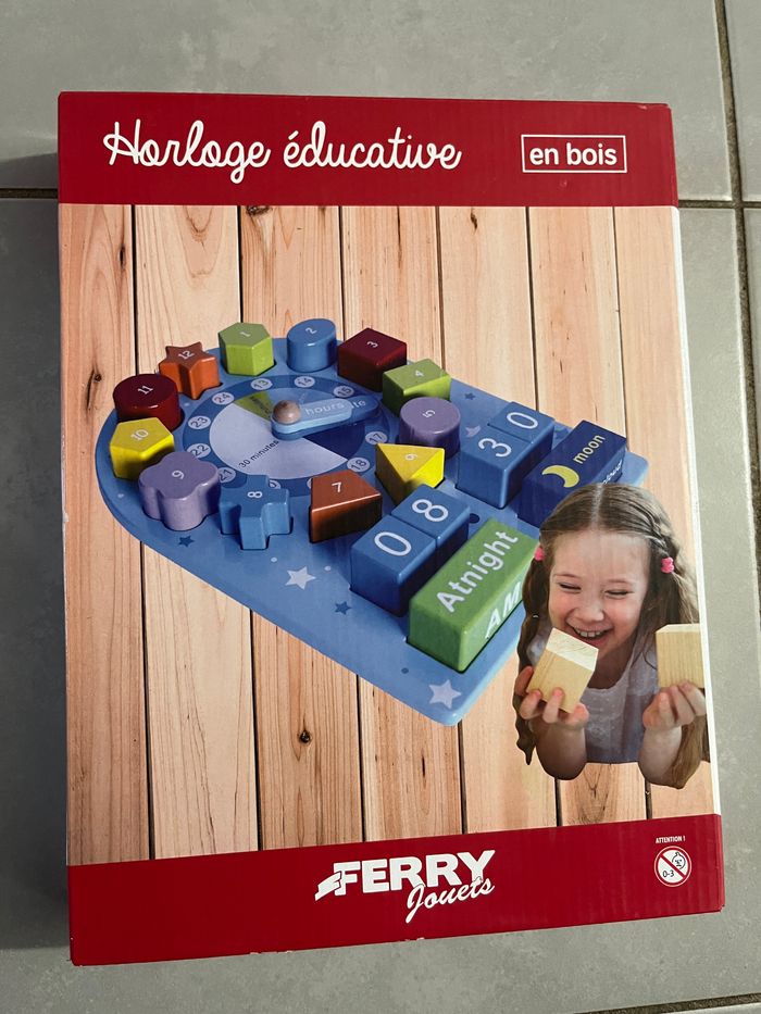 Horloger éducatif en bois