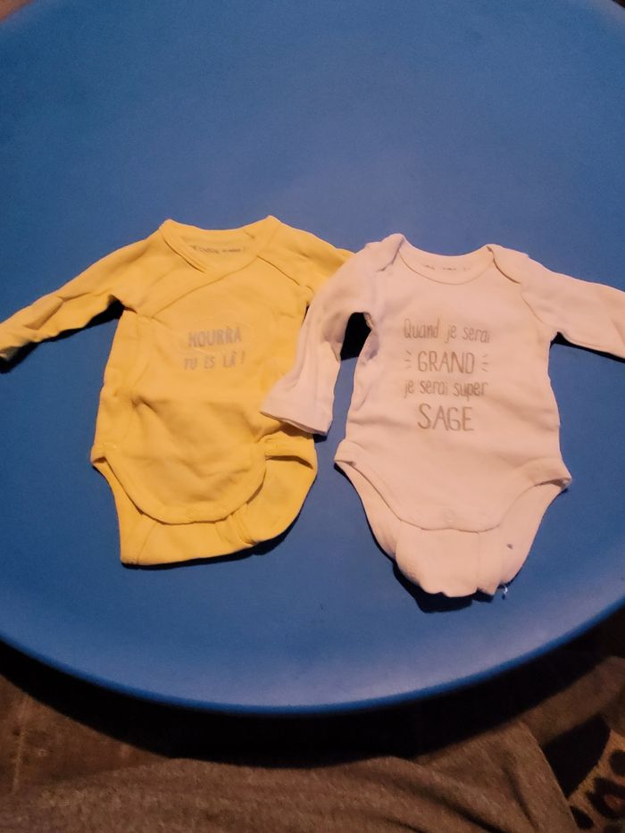 2 bodies manches longues 1 mois gemo