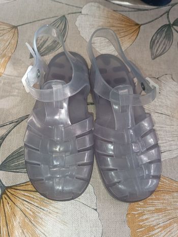Chaussures de plage 
pointure 29