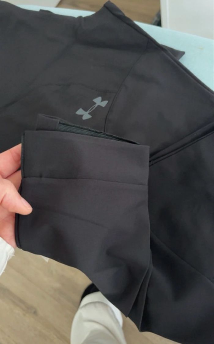 Ensemble Under Armour noir - photo numéro 3