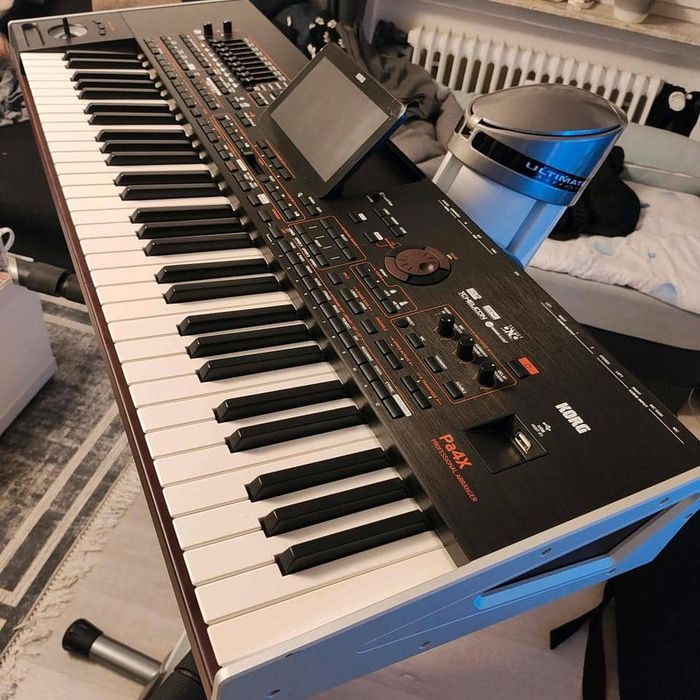 Korg PA4X international 61 Tasten