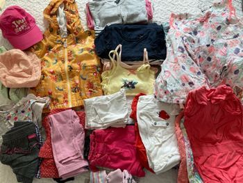 Lot vêtement fille été 18mois