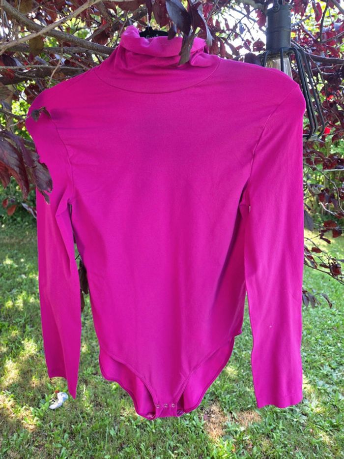 Body col roule fushia neuf
