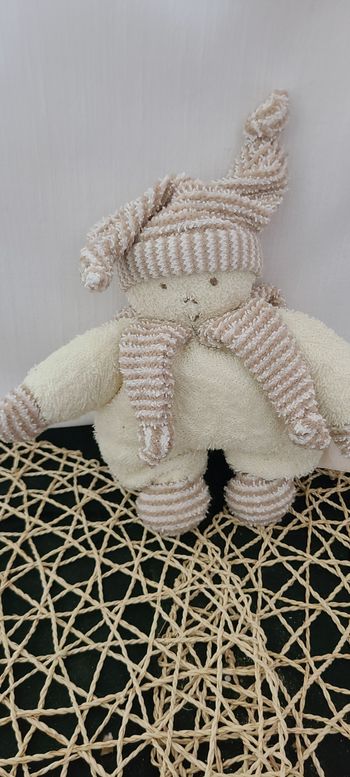 Doudou hochet grelot Lutin Garçon  rayé Happy Horse éponge