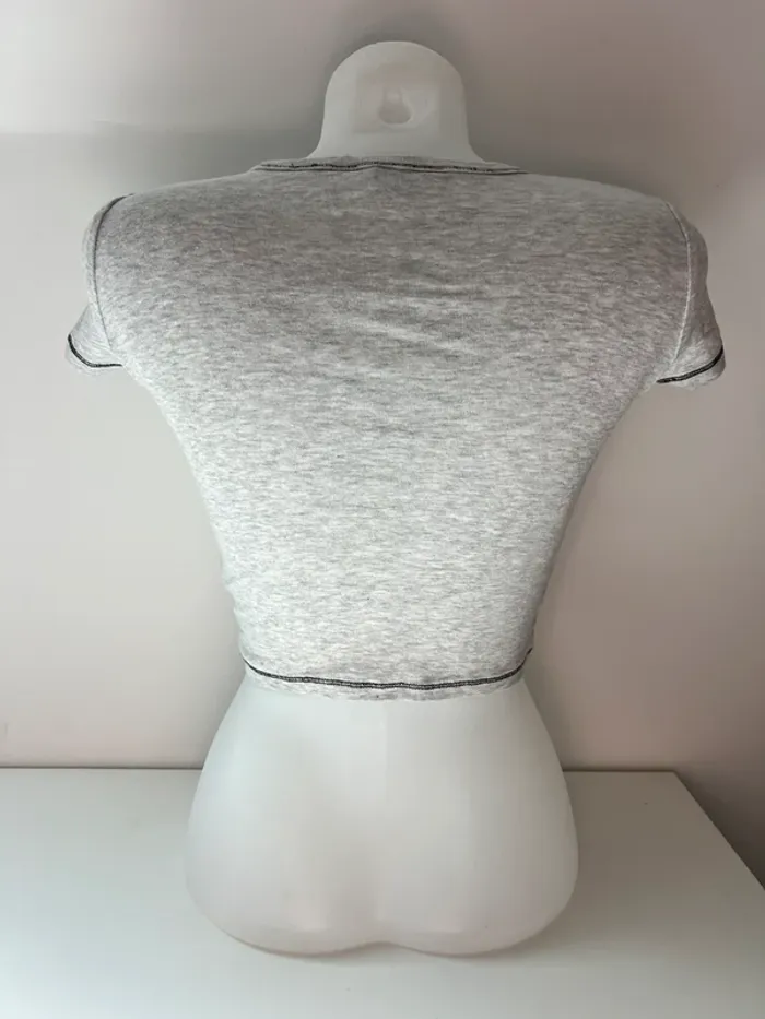 Tee shirt fille 10-12 ans  H&M - photo numéro 2