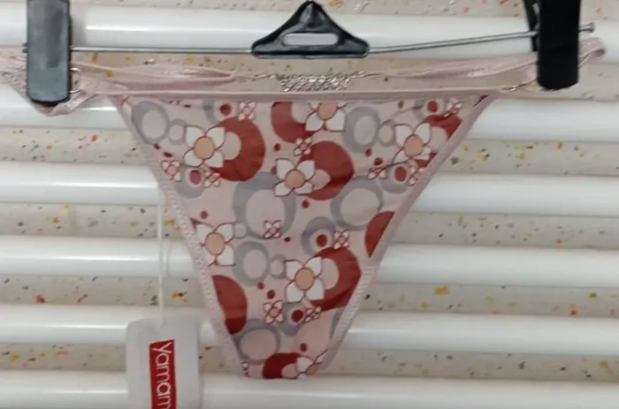 String / Culotte beige bleu marron Yamamay Taille 36 (FR) - photo numéro 2