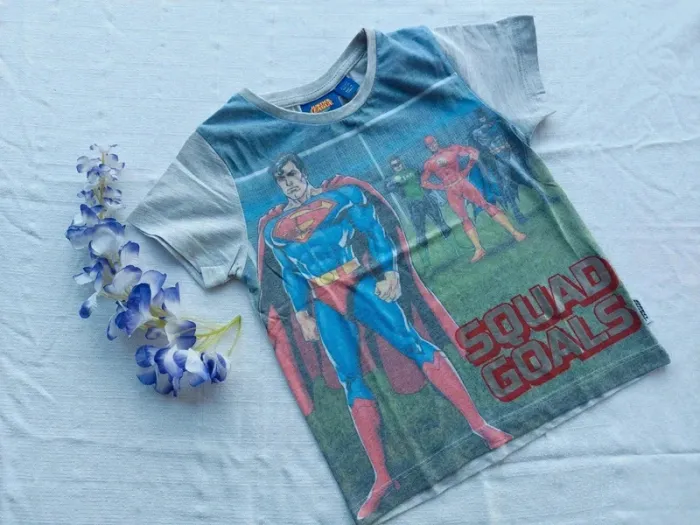 Tee-shirts Justice league 4 / 5 ans - photo numéro 2