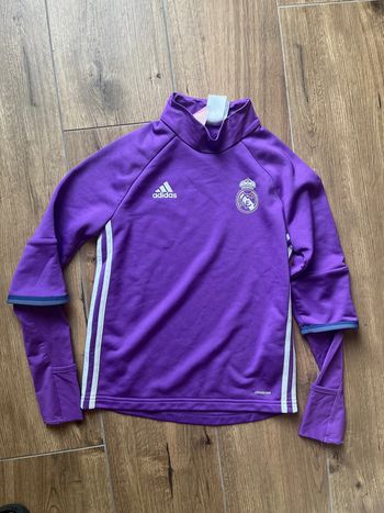 T-shirt manches longues Adidas taille 9-10 ans