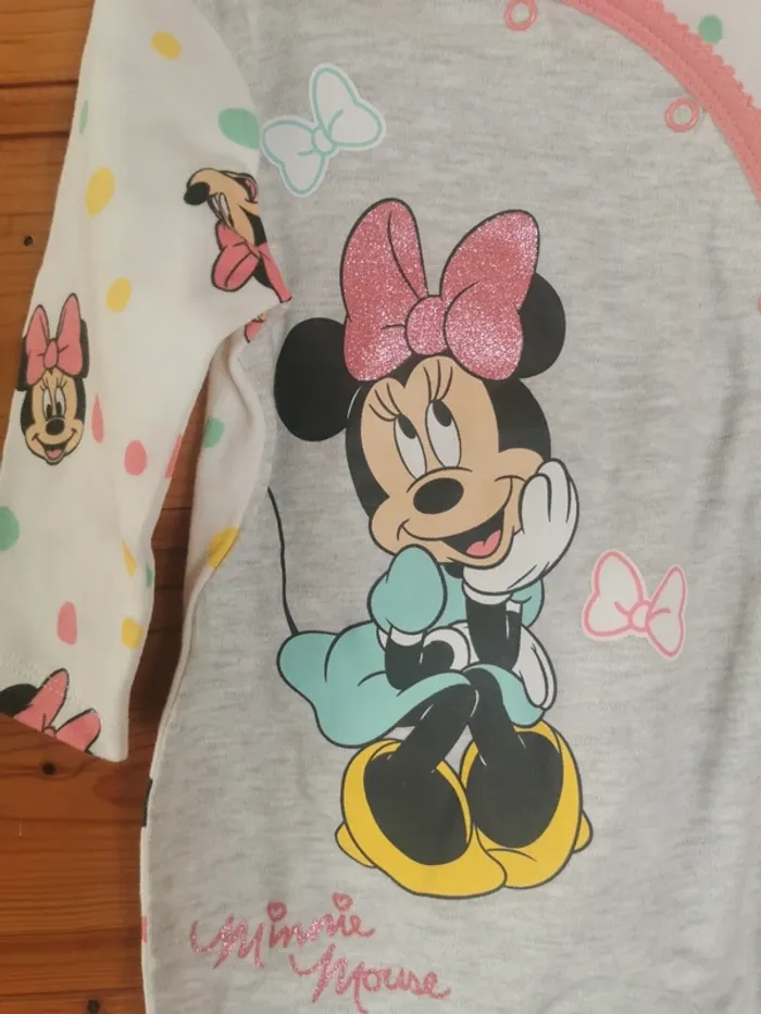 Pyjama disney Minnie. - photo numéro 2