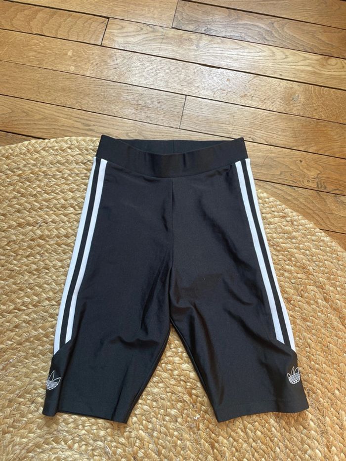 Cycliste Adidas noir