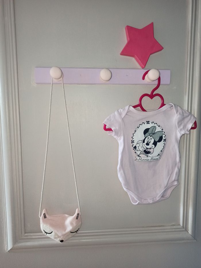 Bodies 3 mois Minnie