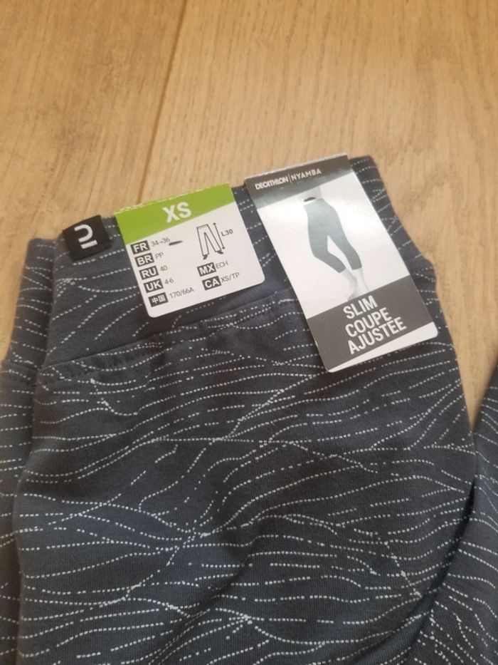 2 leggings taille xs décathlon - photo numéro 2