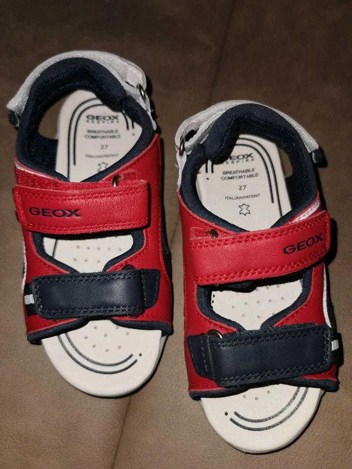 Sandales Geox Taille 27 neuves - photo numéro 2