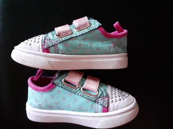 Baskets - Taille 23 - photo numéro 3
